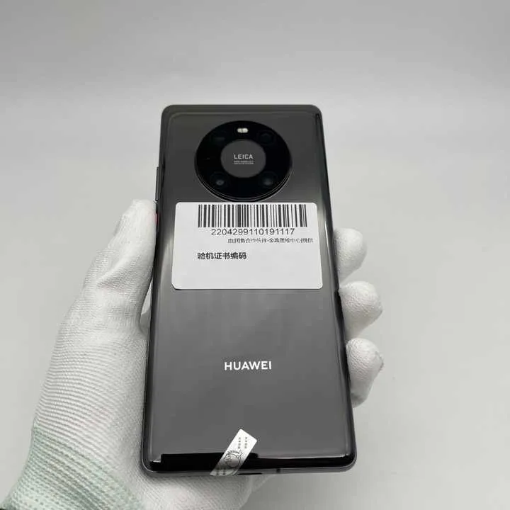 Huawei Mate 40 Pro 5G Mobile Phones Kirin 9000 SoC Chip 6.76''  هاتف Huawei Mate 40 Pro 5G المحمول، معالج Kirin 9000، شاشة كاملة 6.76